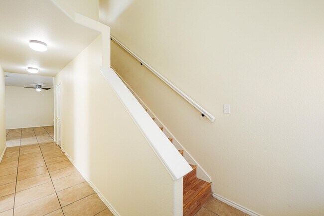 Building Photo - 4203 Marla Dr