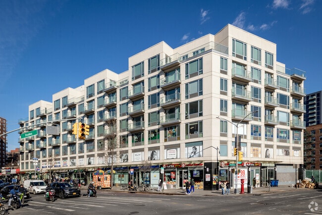 8655 Broadway - The Elm East