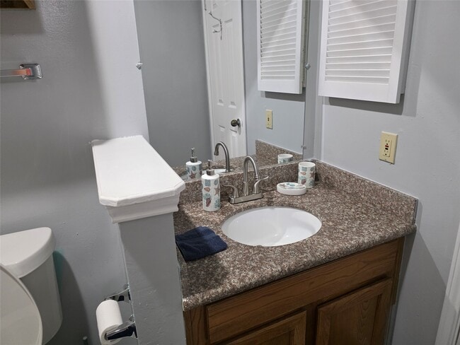 Building Photo - 2300 Old Spanish Trl