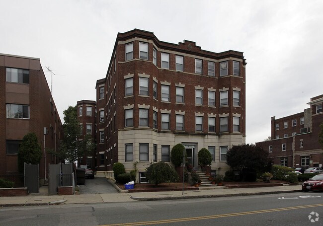Building Photo - Highland Apartments