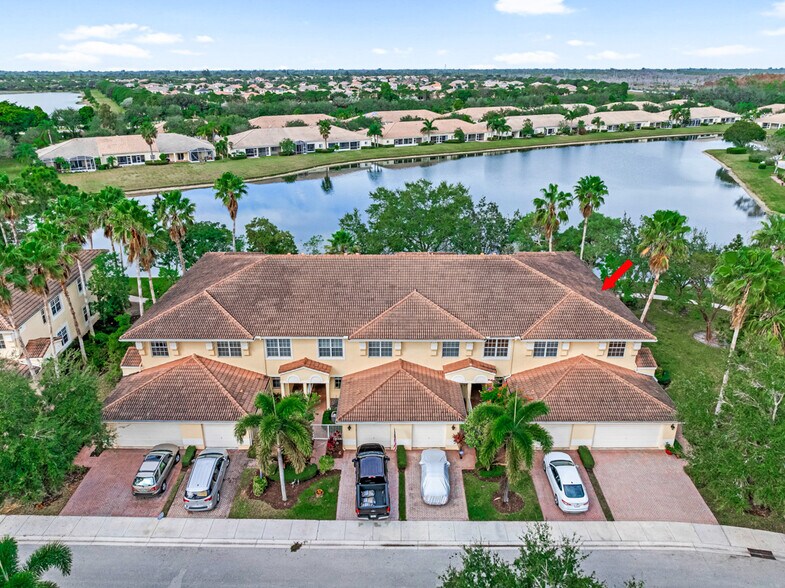 Building Photo - 9773 Bowline Dr