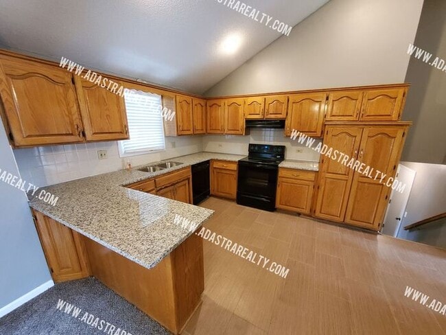Building Photo - Gorgeous Shawnee Mission NW Home-Available...