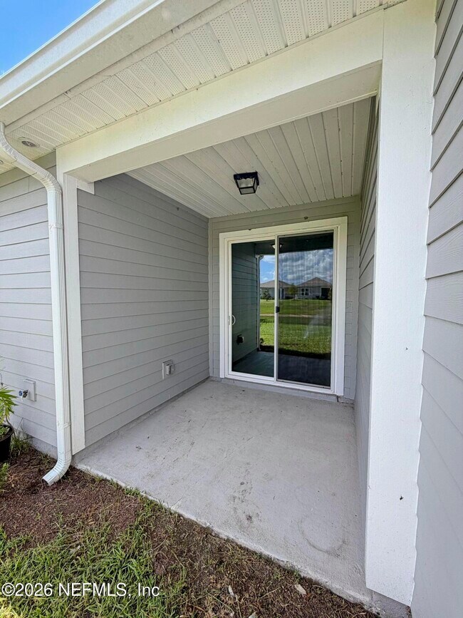 Building Photo - 716 Cherry Elm Dr