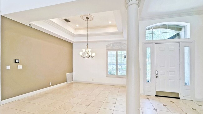 Building Photo - Elegant 4-Bedroom Home in Turtle Creek with Resort-Style Pool