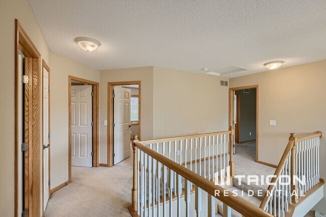 Building Photo - 16391 Holbrook Ave