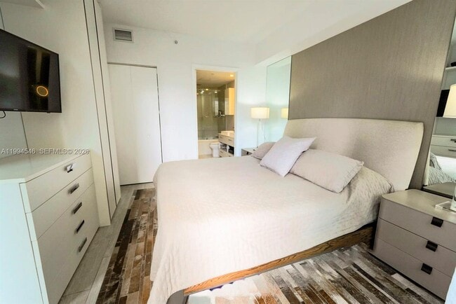 Building Photo - 55 SW 9th St