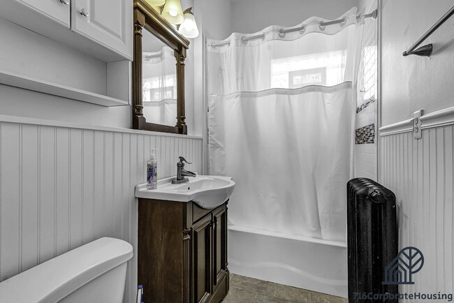 Building Photo - Furnished 2-Bedroom Second-Floor Apartment Near Elmwood Village