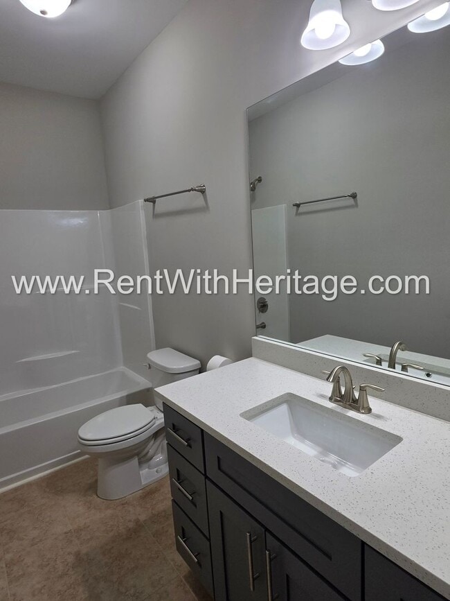 Building Photo - Stunning New 4bd/ 2.5ba / Immaculate / Attention to Detail/ Great Location