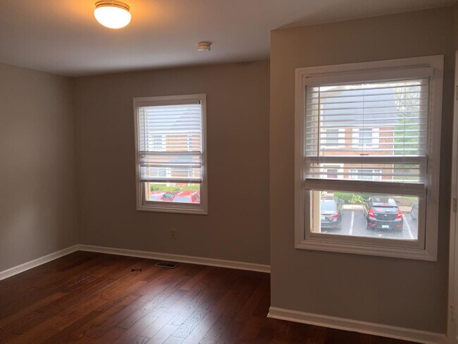 Building Photo - 1129 Turkey Foot Rd