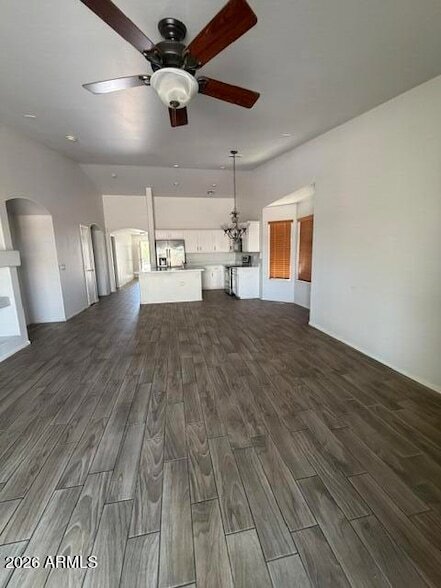 Building Photo - 10042 W Veliana Way