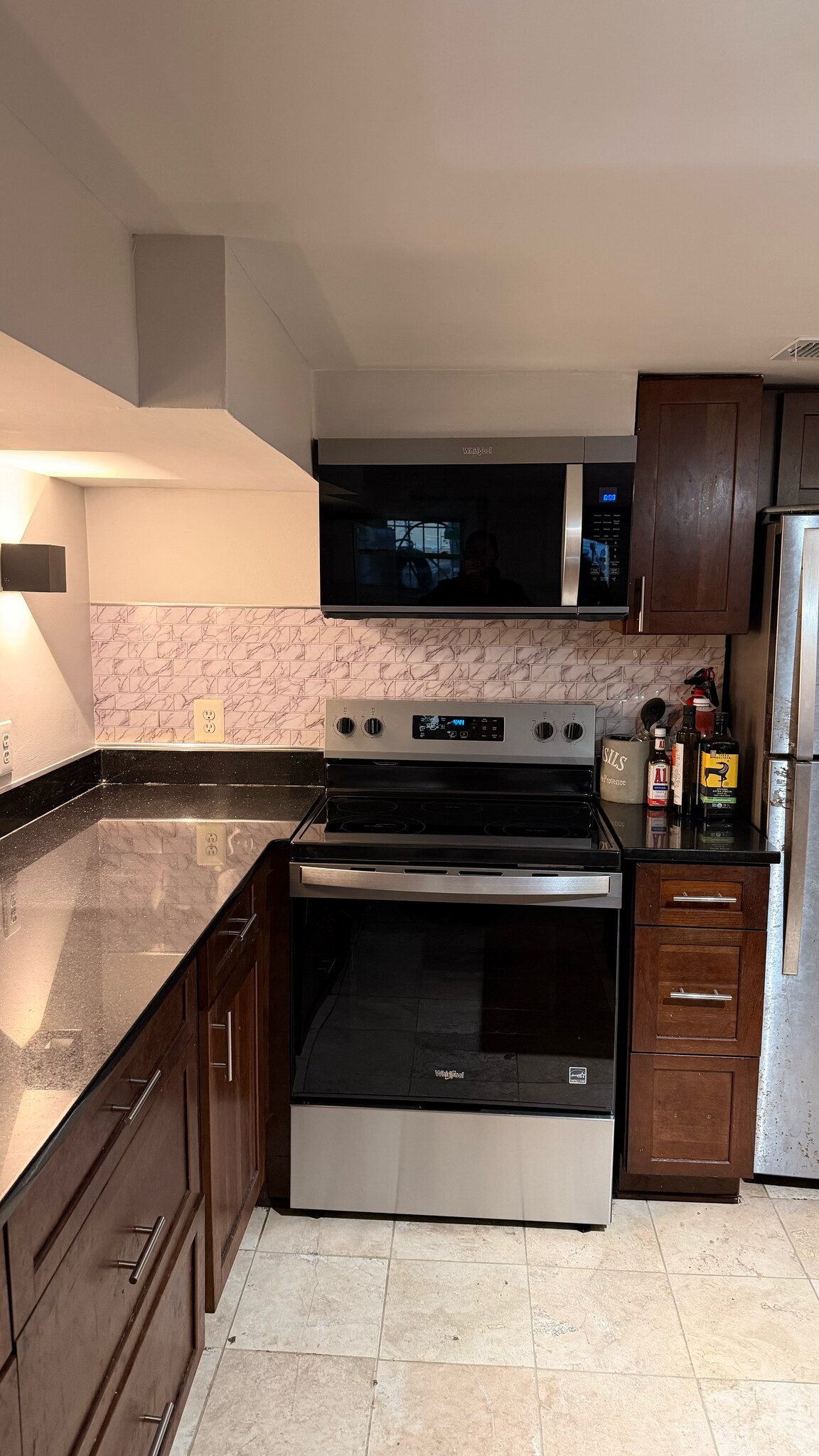 Building Photo - 1342 Park Rd NW