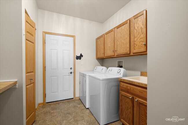 Building Photo - 416 Frankfort Ave