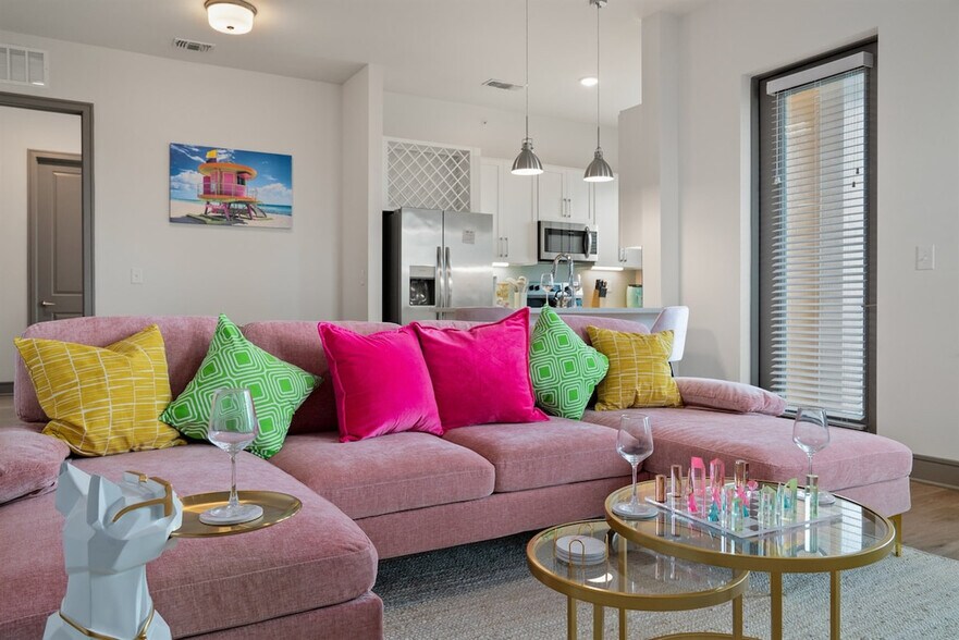 Building Photo - 8890 Founders Square Dr