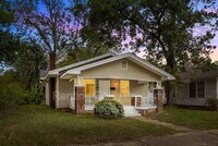 Building Photo - 2619 Avenue F