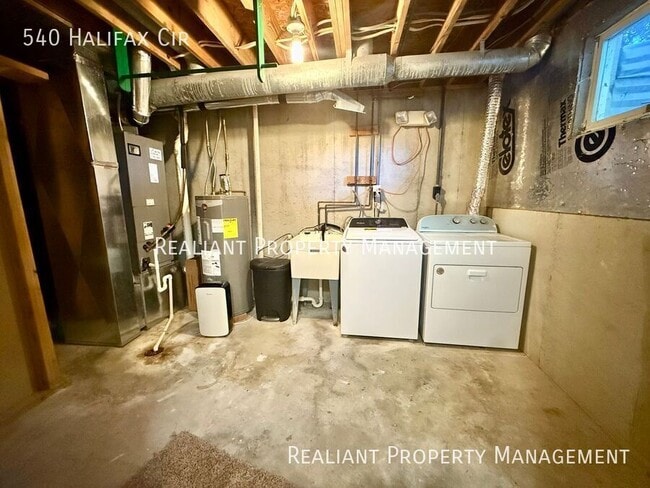 Building Photo - 540 Halifax Cir