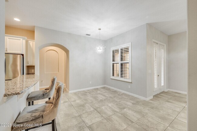 Building Photo - 8870 Napolo Dr