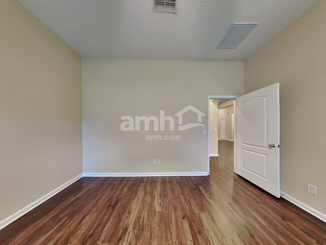 Building Photo - 884 Bonaparte Landing Ct