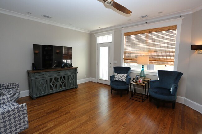 Building Photo - Furnished 2 Bedroom Townhome in Pooler