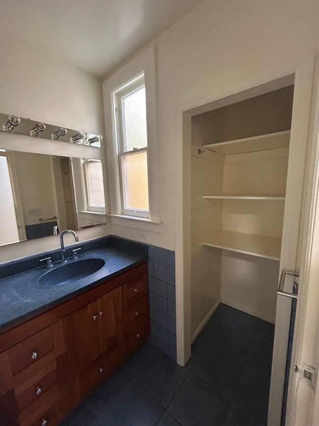 Building Photo - 1862 20th Ave