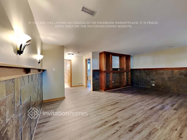 Building Photo - 133 S Cedarcrest Dr