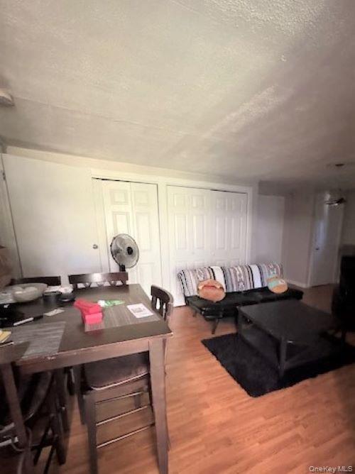 Building Photo - 282 Main St