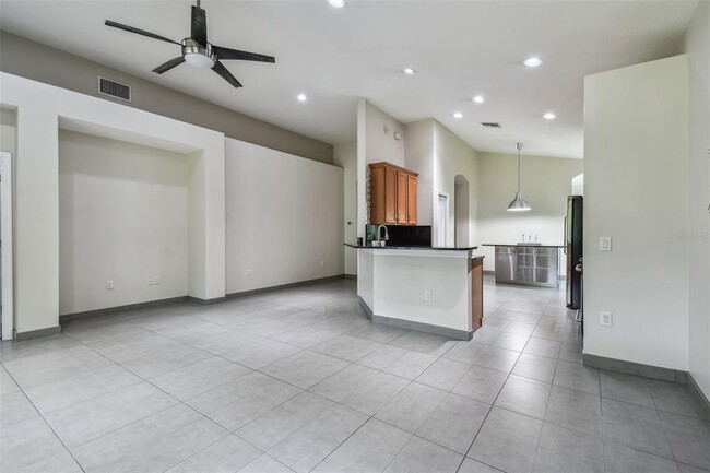 Building Photo - 8208 Pinewood Run Ct