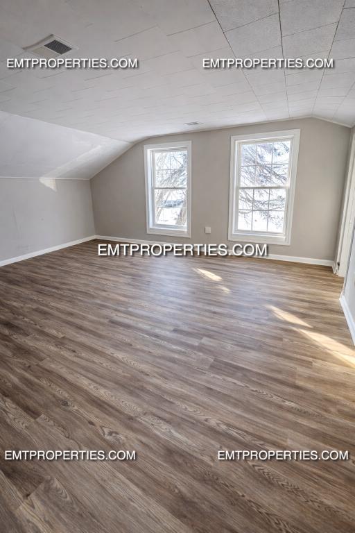 Building Photo - 416 East Ave