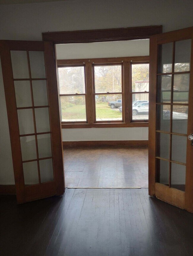 Primary Photo - 34 Frederick St