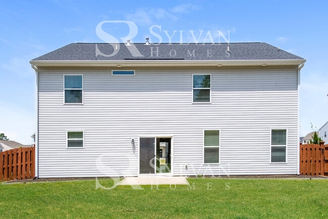 Building Photo - Embrace the charm of this 4 BR, 2.5 BA home