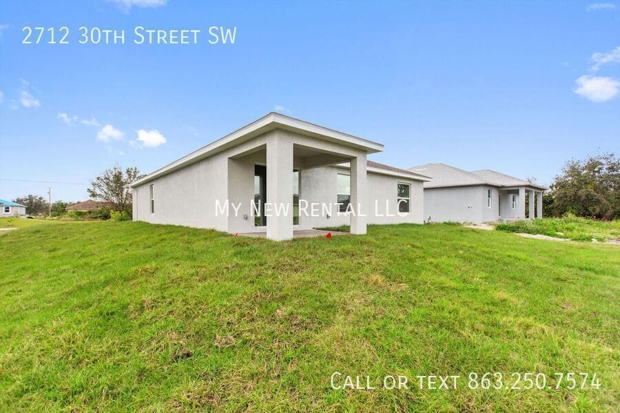 Building Photo - 2712 30th St SW