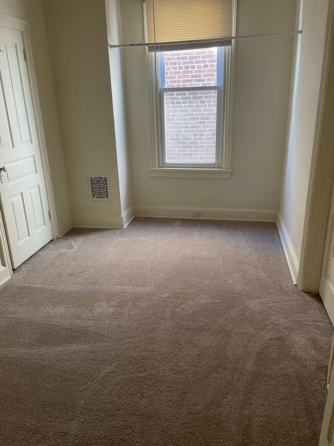 Building Photo - Steelton PA- 3 Bedroom Apartment