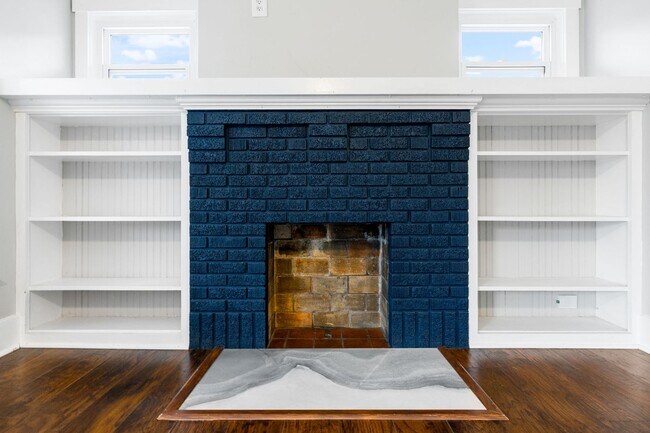 Building Photo - 3 Bedroom House Off Eastern Parkway