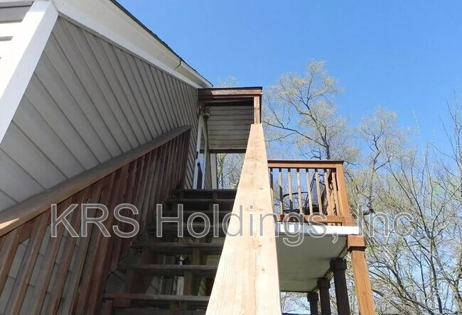 Building Photo - 5944 Bartee St