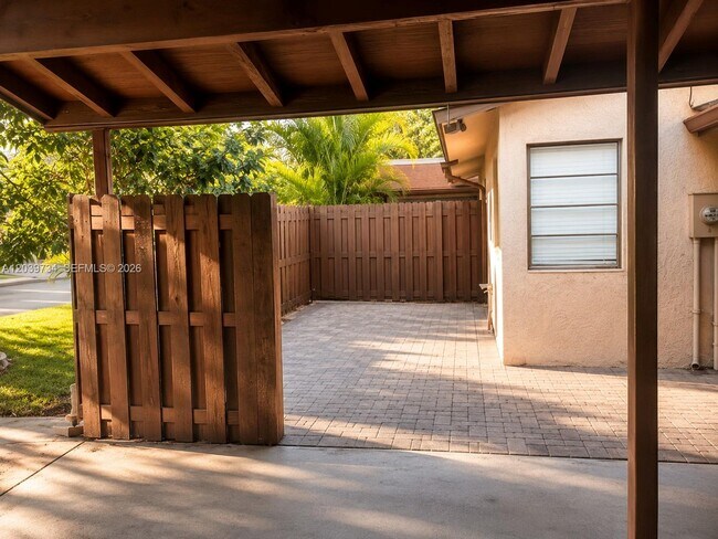 Building Photo - 22384 Palomita Dr