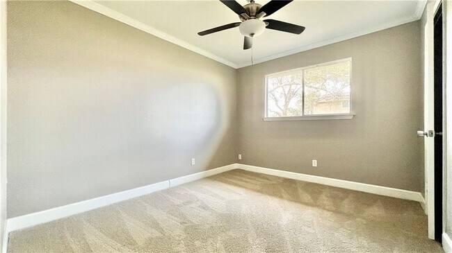 Building Photo - 11909 Hardwood Trail