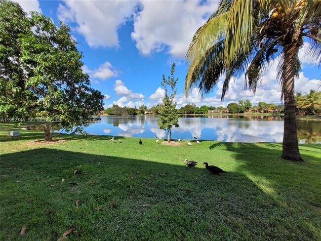 Building Photo - 8351 S Coral Cir