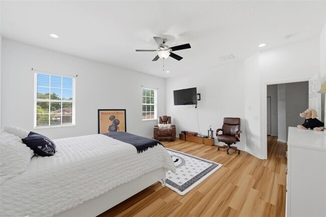 Building Photo - 4118 Woodacre Ln