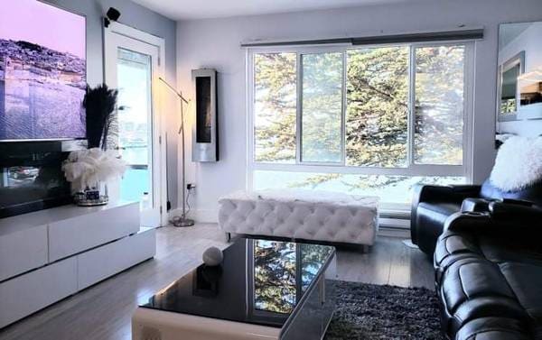 Building Photo - 5 Admiral Dr