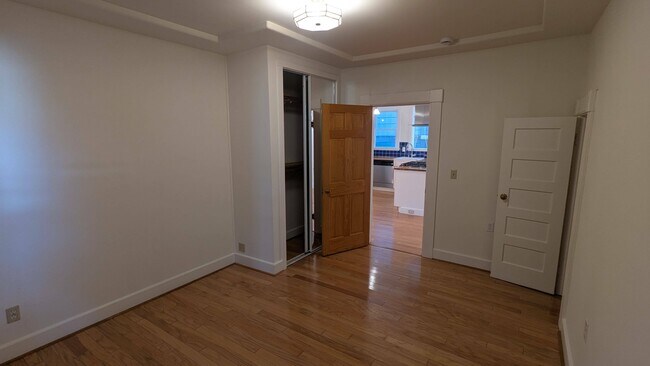 Building Photo - 816 Addison St