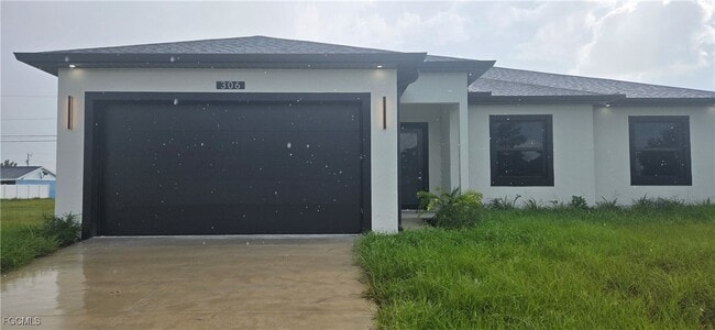 Primary Photo - 306 NE 10th Terrace