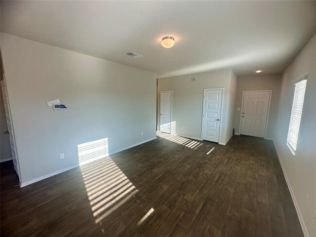 Building Photo - 2603 Towy Rd