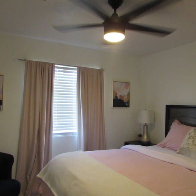 Building Photo - 51240 Avenida Velasco