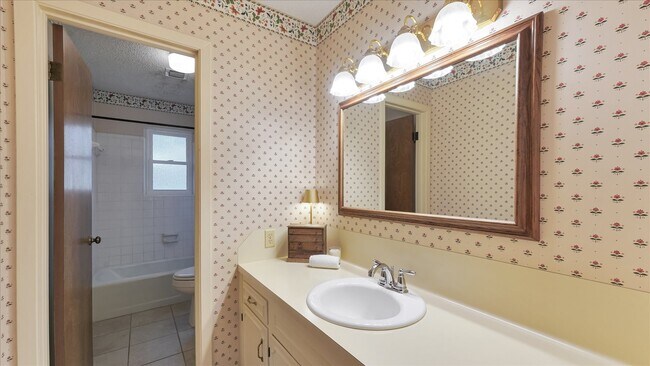 Building Photo - 2574 Marilee Ln