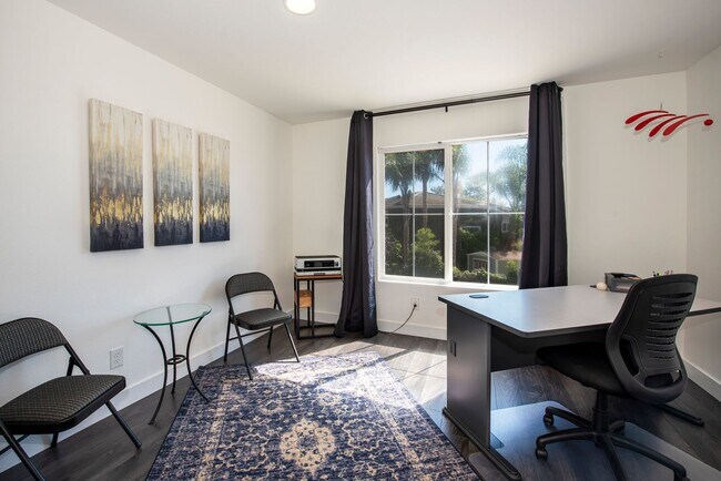 Building Photo - Storke Ranch 3-bd/2.5 bth Home!