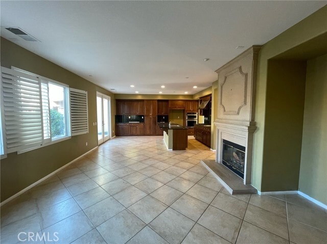 Building Photo - 631 Marbella Ct