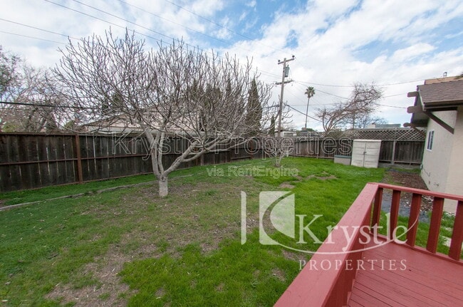 Building Photo - 1900 Alice Dr