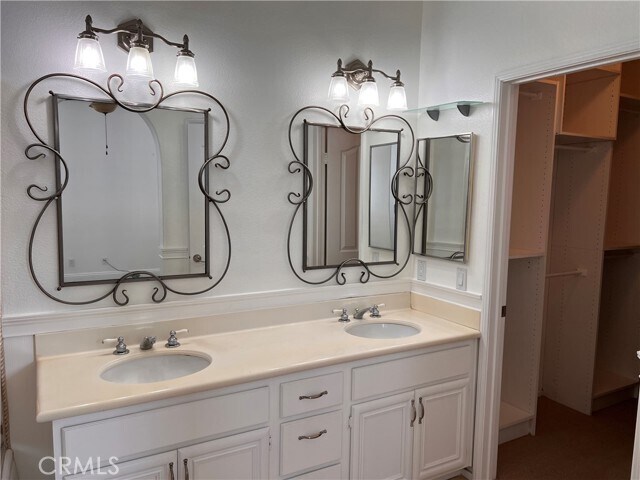 Building Photo - 2301 Ternberry Ct