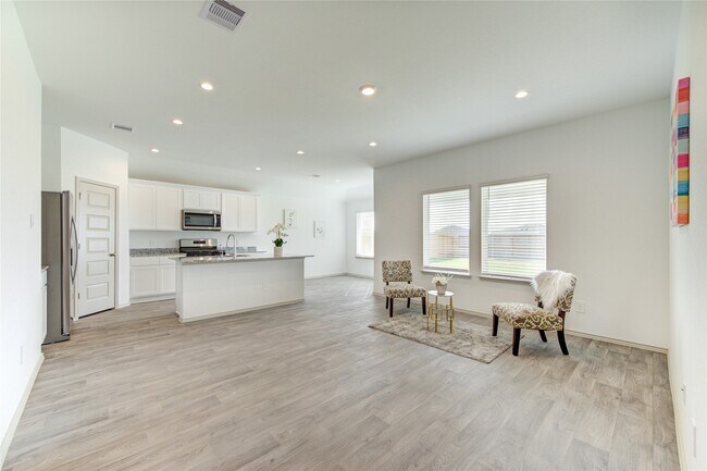 Building Photo - 1806 Laguna Wy