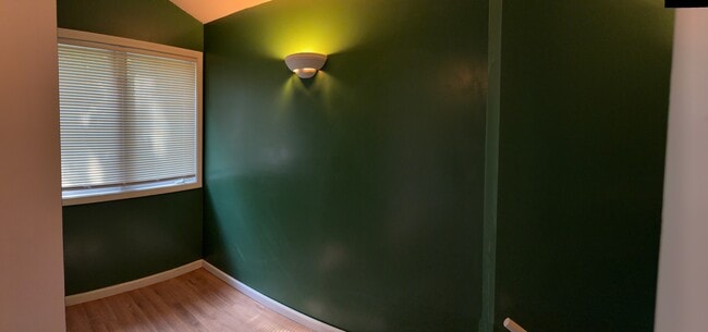 Building Photo - 1241 Nassau St