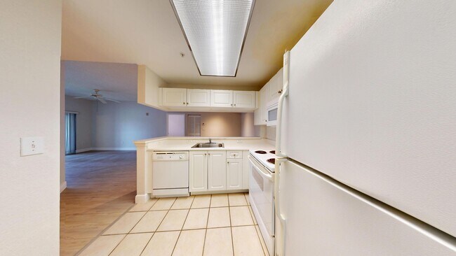 Building Photo - 2812 Grande Pkwy